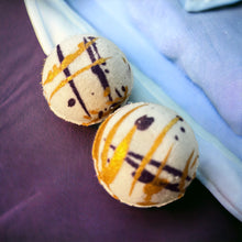 Load image into Gallery viewer, Herbal Infused Bath & Foot Bombs